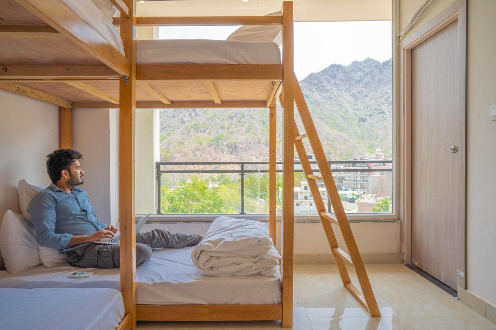 Perfectstayz Alpine Near Laxman Jhula Рішикеш Екстер'єр фото