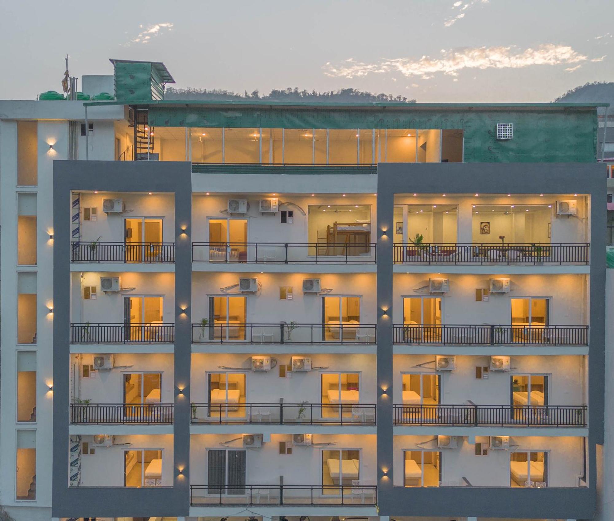Perfectstayz Alpine Near Laxman Jhula Рішикеш Екстер'єр фото