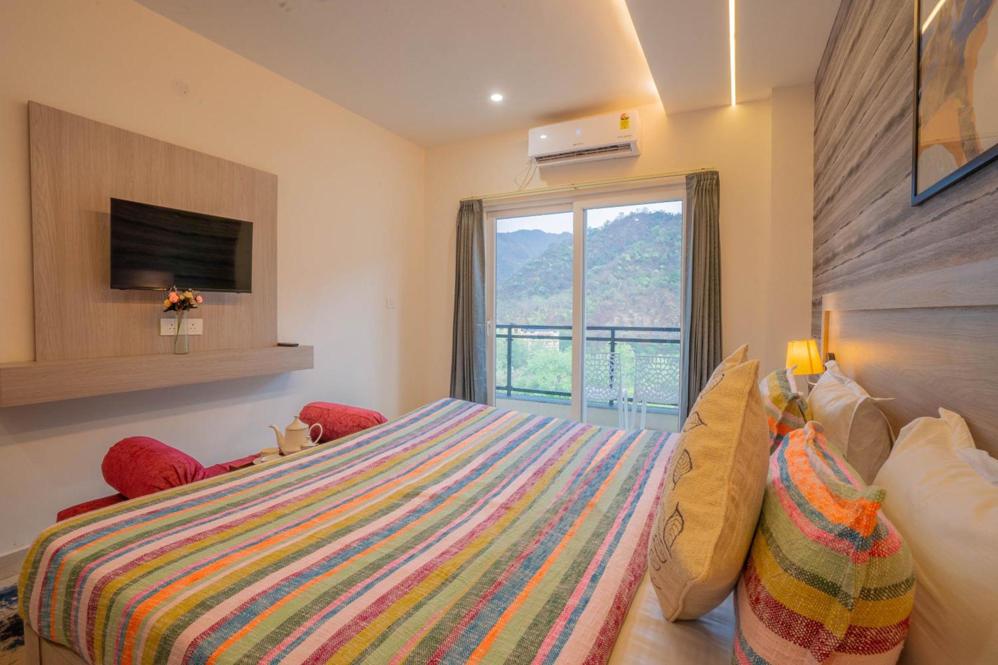 Perfectstayz Alpine Near Laxman Jhula Рішикеш Екстер'єр фото